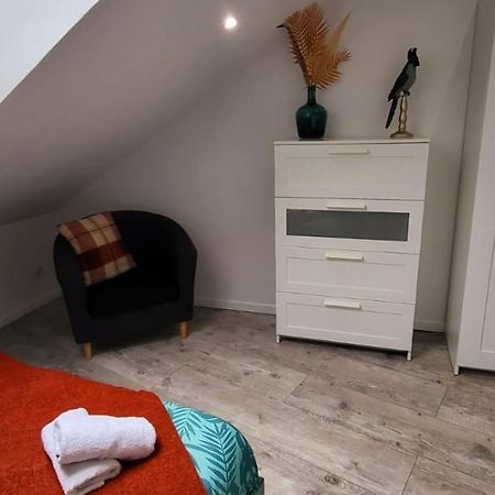 Nalan Orrygeois, Spa, Sauna, Proche Asterix Eksteriør billede