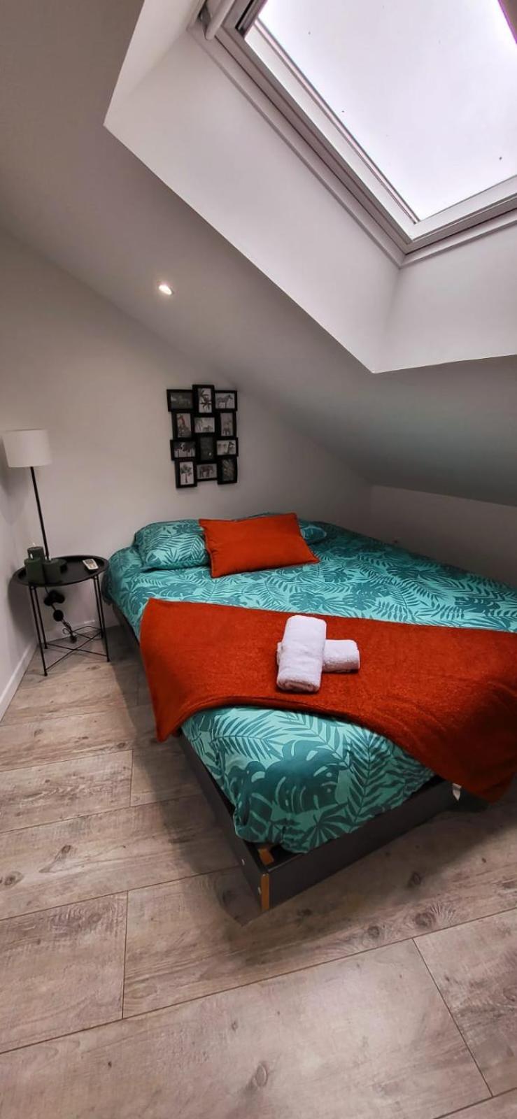 Nalan Orrygeois, Spa, Sauna, Proche Asterix Eksteriør billede